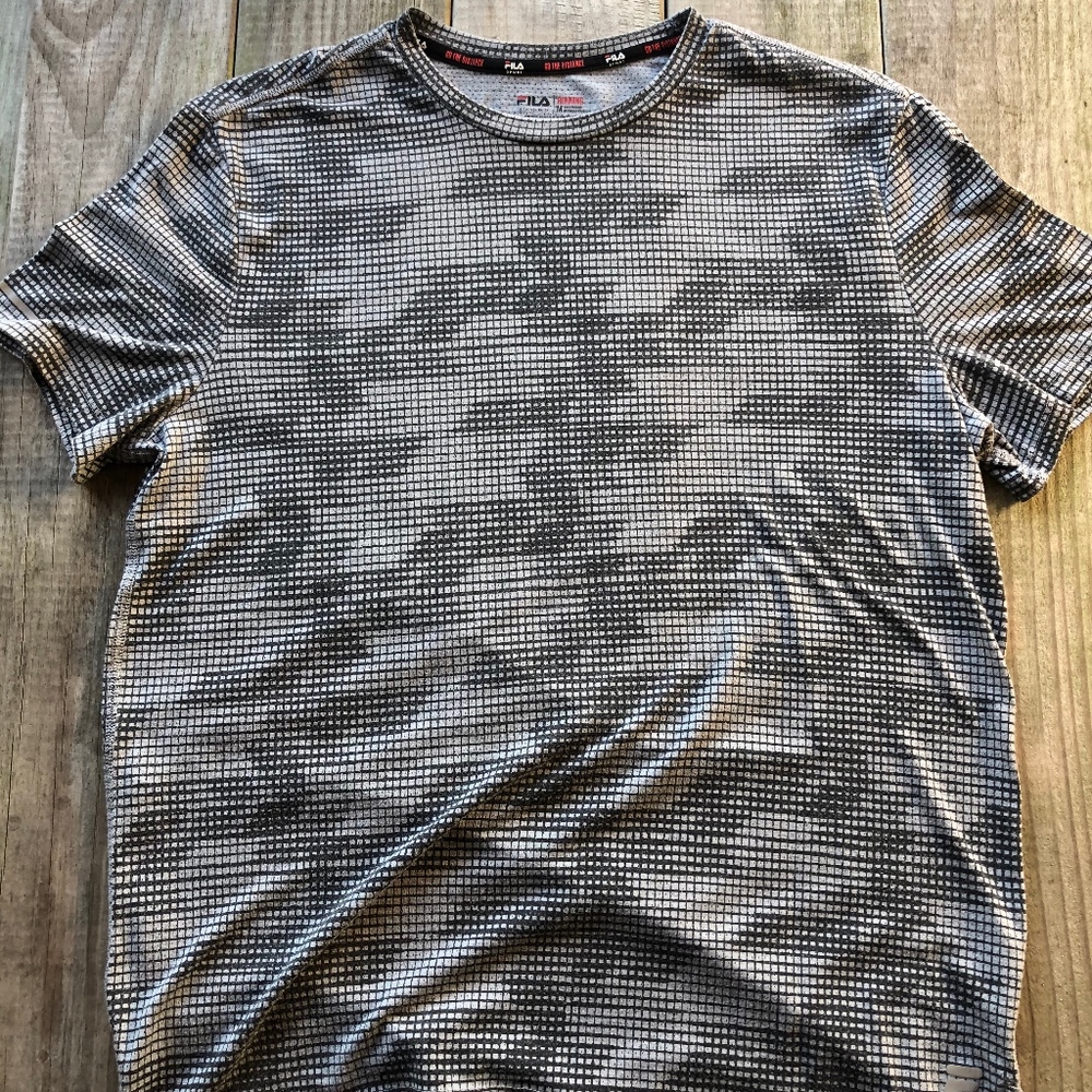 Fila Fitness Tee w/ Side Zipper access